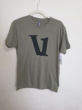 Vuori Olive Green V1 Logo Short Sleeve Crew Tee